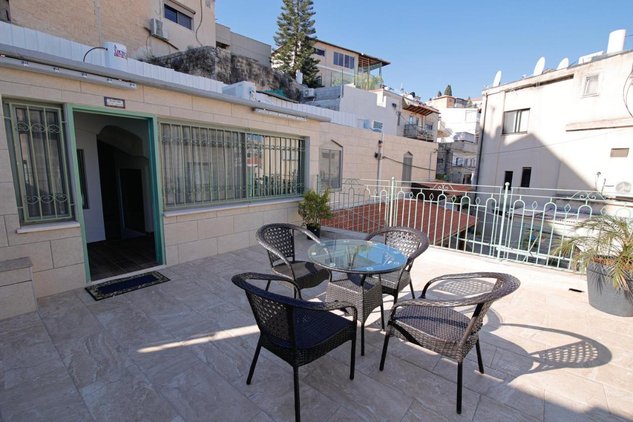 נצרת Louis Guesthouse מראה חיצוני תמונה