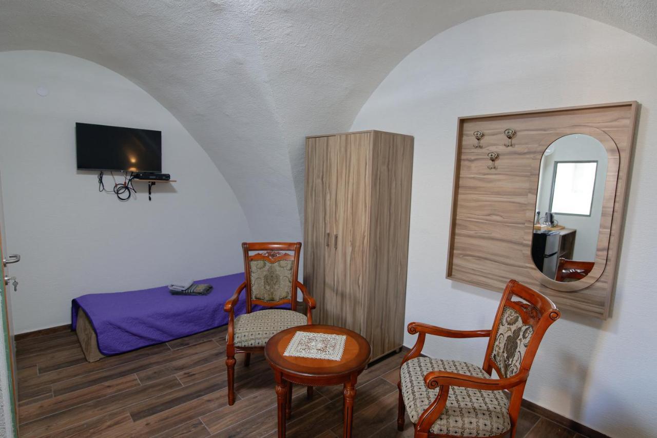 נצרת Louis Guesthouse מראה חיצוני תמונה